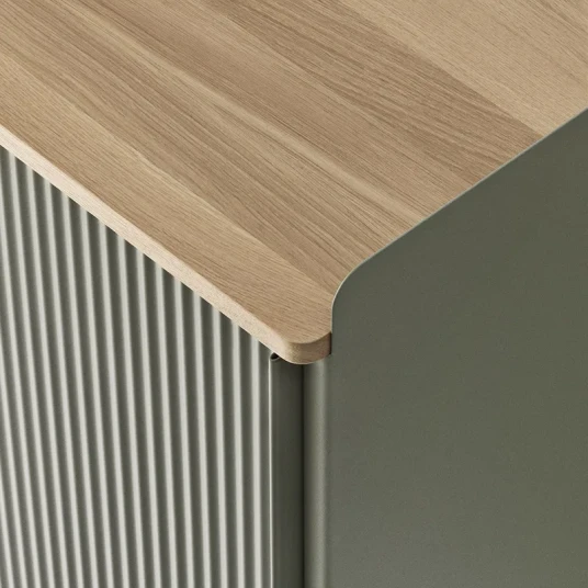 Muuto Enfold skjenk 186 x 45 cm oiled oak Dusty Green