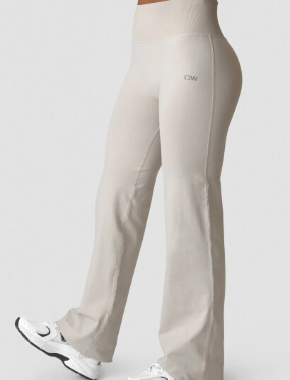 ICANIWILL Define Seamless Straight Pants W Beige L