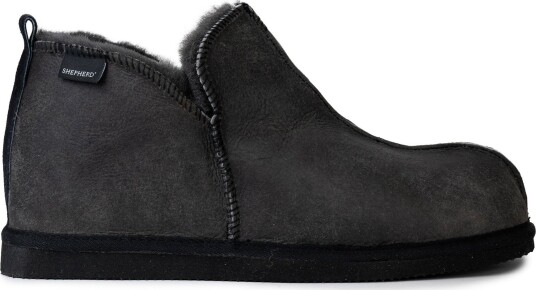 Shepherd of Sweden Anton Matt Black Matt Black 44 Shepherd of Sweden Anton Matt Black Matt Black 44