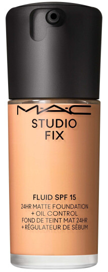 MAC Studio Fix Fluid Foundation NW22 30ml med SPF 15 for Fet og Kombinert Hud