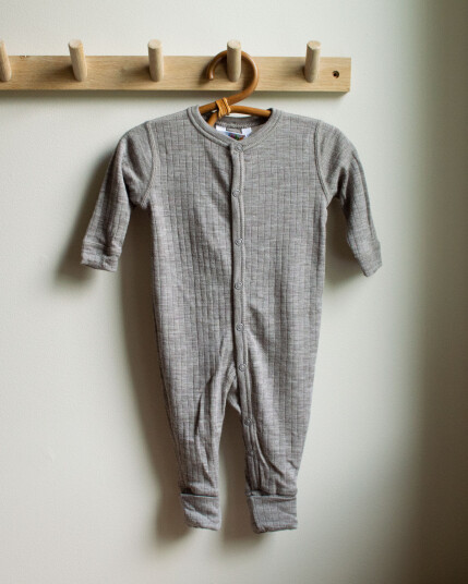 Joha Ull Heldress I Tynn Ull - 100% Merino - Sesam Melange Joha Ull Heldress I Tynn Ull - 100% Merino - Sesam Melange
