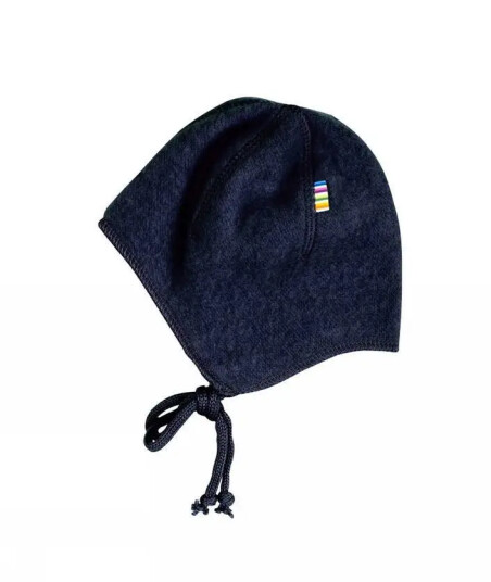 Mørkeblå hjelm i Softull med snor | Joha | Baby | Mørk blå | størrelse 48CM | 100% Soft Ull til