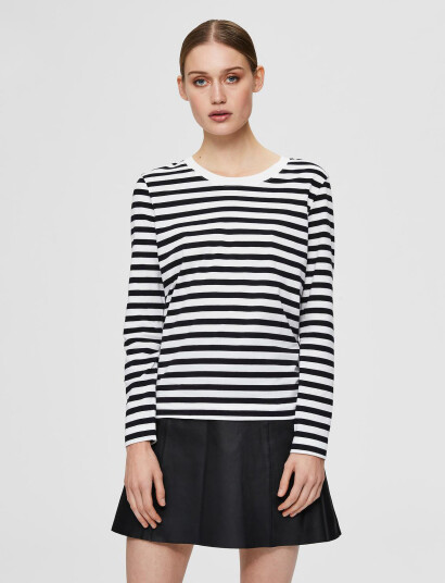 Selected Slfstandard Ls Tee Str Noos - Black - M Selected Slfstandard Ls Tee Str Noos - Black - M