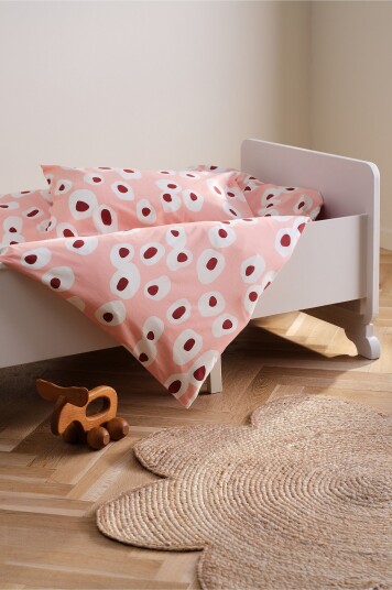 Jotex Mini Dynetrekksett Barneseng Økologisk Rosa OVO 21672570582
