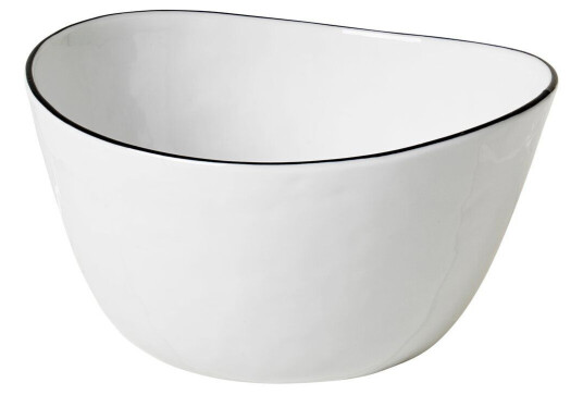 Broste Copenhagen Salt skål uten prikker Diameter 18,5 cm Broste Copenhagen Salt skål uten prikker Diameter 18,5 cm
