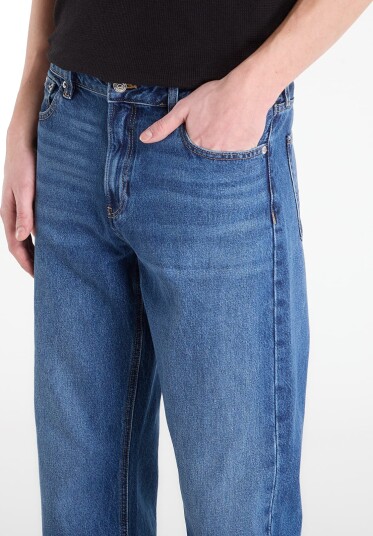 Calvin Klein Jeans 90S Straight Indigo Julius Blue RG/28 Calvin Klein Jeans 90S Straight Indigo Julius Blue RG/28