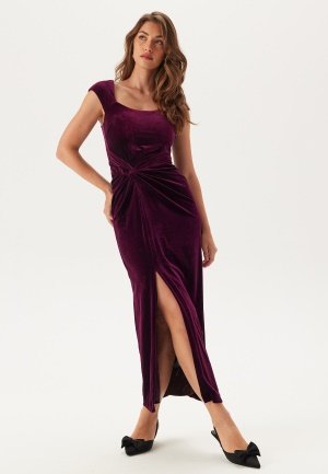 FOREVER NEW Lara Cap Sleeve Velvet Gown Berry 40 FOREVER NEW Lara Cap Sleeve Velvet Gown Berry 40
