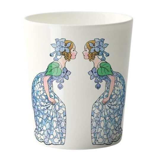 Design House Stockholm Elsa Beskow krus 28 cl lilla Design House Stockholm Elsa Beskow krus 28 cl lilla