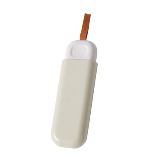 Hjemmebærbar liten medisinboks En dags dispenser medisinboks Mini medisindispenserboks Beige