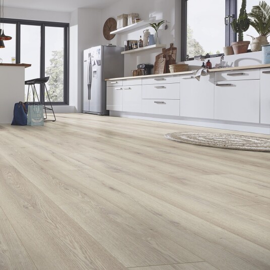Mammut Plus 4728 Mountain Oak Beige Laminat Mammut Plus 4728 Mountain Oak Beige Laminat