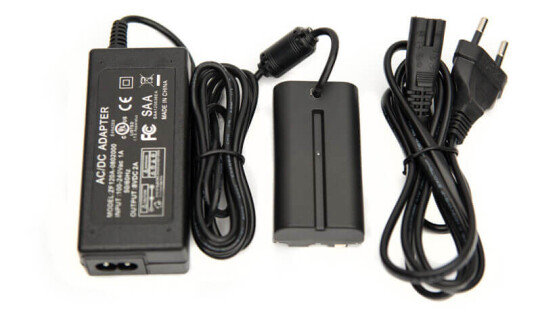 SMALLHD EU - AC Power to Sony L-Series Faux Battery SMALLHD EU - AC Power to Sony L-Series Faux Battery