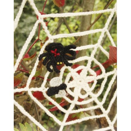 Drops Garnstudio Black Widow by DROPS Design Halloween Pynt Hekleoppskrift