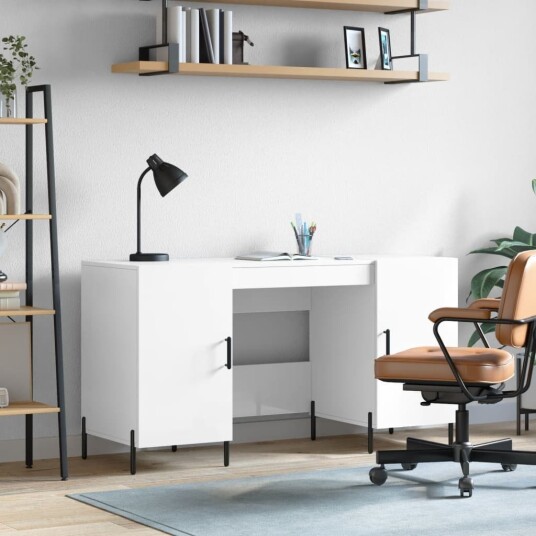 vidaXL Skrivebord høyglans hvit 140x50x75 cm konstruert tre vidaXL Skrivebord høyglans hvit 140x50x75 cm konstruert tre