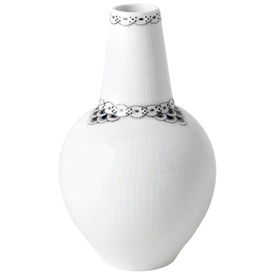 Royal Copenhagen Black Lace Vase 15 cm Royal Copenhagen Black Lace Vase 15 cm