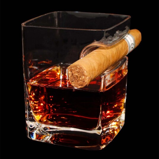 Whiskeyglass Modern med sigarholder Whiskeyglass Modern med sigarholder