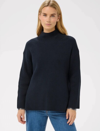 Part Two Ziyapw Pu   Navy   S