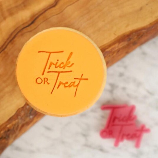 Sweet Stamp Embosser Classy Trick Or Treat 