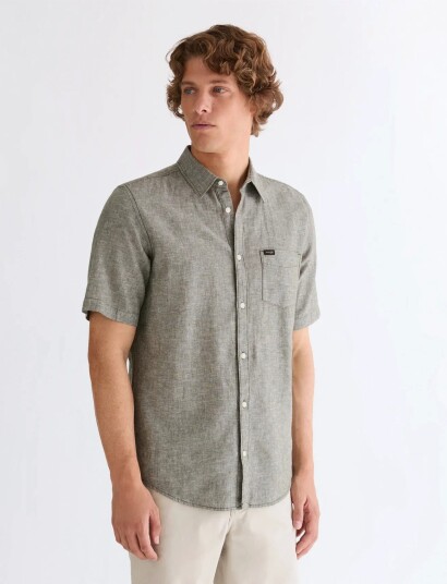 Wrangler Ss 1 Pkt Shirt Brown M x 00 Wrangler Ss 1 Pkt Shirt Brown M x 00