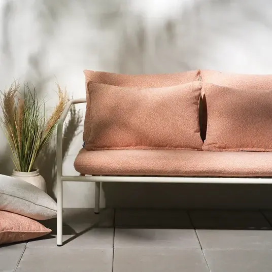 Brafab Bendt sofa Pearl White / Teddy Orange Brafab Bendt sofa Pearl White / Teddy Orange