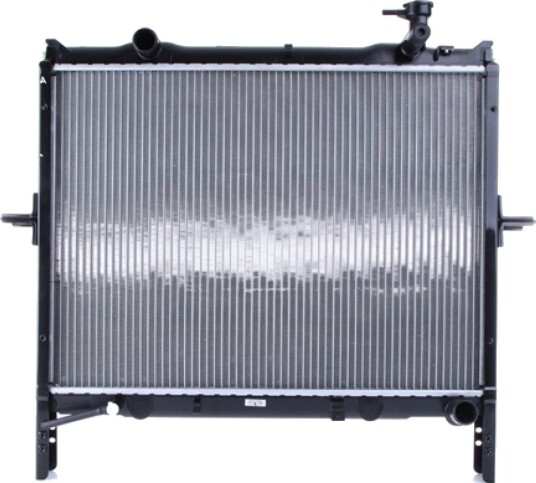 Radiator NISSENS 66767