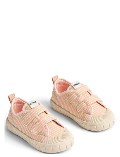 Wheat Sneaker Bobbie Pink 31
