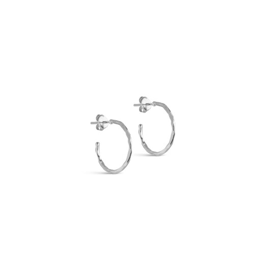 Enamel Copenhagen Organic Arena Small Hoops Sølv farge 20 mm Enamel Copenhagen Organic Arena Small Hoops Sølv farge 20 mm