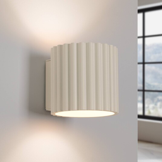 Vegglampe RIBLA SOLLUX LIGHTING dimbar Krem / amber Stue / spisestue Aluminium Vegg rund