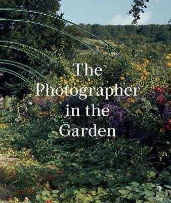 The Photographer In The Garden Av Jamie M. Allen, Sarah Anne Mcnear
