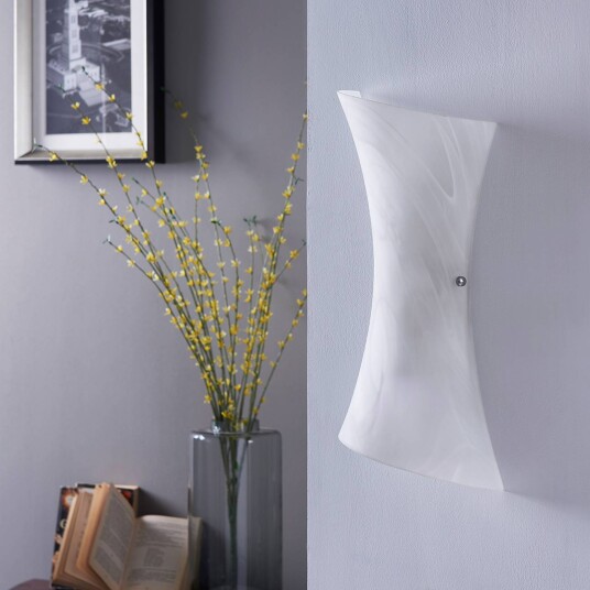 Lindby Hvit glass-vegglampe Ebba