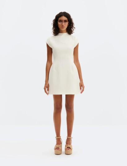 Malina Bethanny Embroidered Fitted Mini Dress Cream 34 Malina Bethanny Embroidered Fitted Mini Dress Cream 34