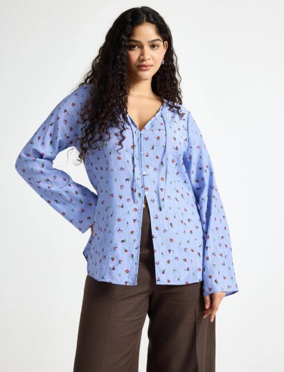 Lindex Long Sleeved Blouse Blue M Lindex Long Sleeved Blouse Blue M