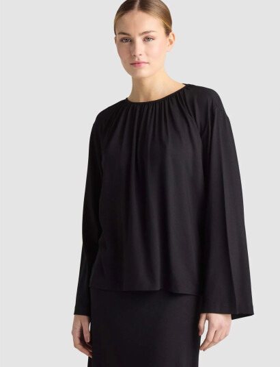 Residus Ciri Top Black L Residus Ciri Top Black L
