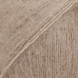 Drops Kid-S|ilk Garn Unicolor 12 Beige Drops Kid-S|ilk Garn Unicolor 12 Beige