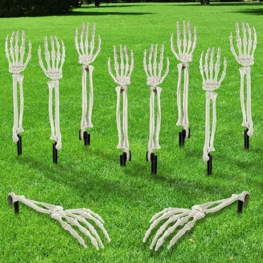 Halloween Skjeletthender og Zombiearmer til Hage 8 stk