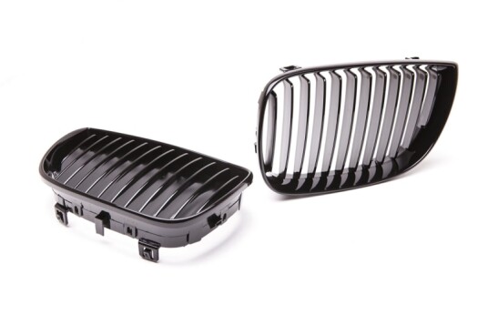 Camco Grillsett svart blank
pre face 
M sport 9 8564 SB