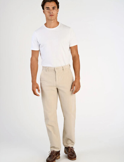 Lindbergh Superflex Corduroy Chino Pants Beige 38 x 32 Lindbergh Superflex Corduroy Chino Pants Beige 38 x 32