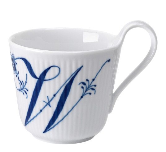 Royal Copenhagen Blue Fluted Plain Alphabet kopp 33 cl W
