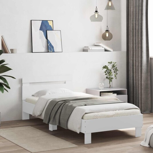  Sengestamme med hodegatt Hvit 80 x 200 cm Konstruert tre