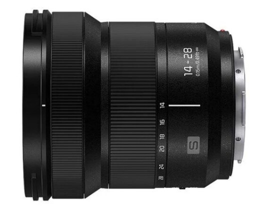 Panasonic Lumix S S-R1428E wide-angle zoom lens 14 mm 28 mm