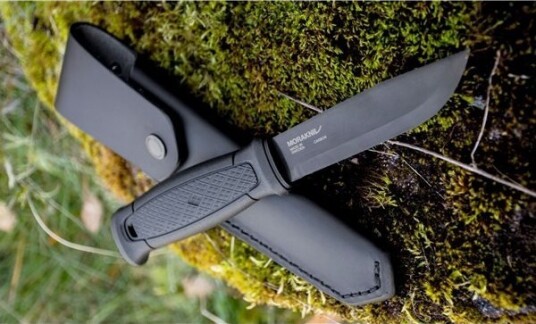 Morakniv Garberg Black Jaktkniv med Lærsli 109 mm