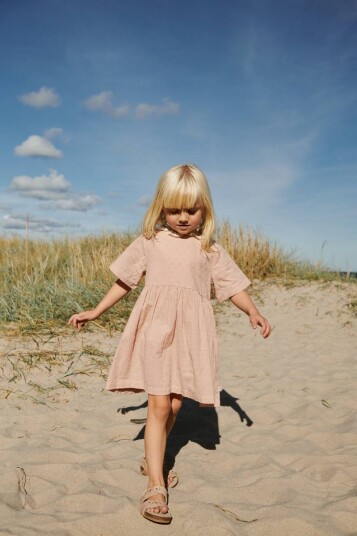 Wheat Kjole Elma Tan (140 / 10 år)