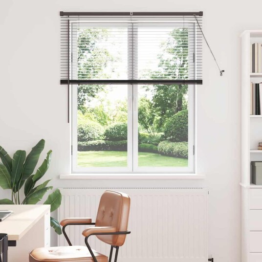 Vindu Persienne med gardiner Svart Aluminium Vindu Persienne med gardiner Svart Aluminium