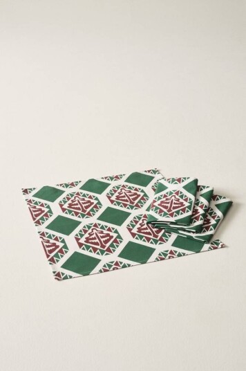 M SELIN VERY MERRY serviett 4-pk Hvit/grønn/rød