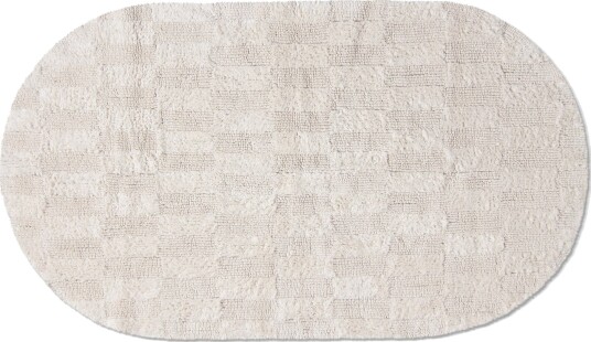 Oval baderomsmatte Bevin off white Størrelse: 50 x 90 cm Oval baderomsmatte Bevin off white Størrelse: 50 x 90 cm