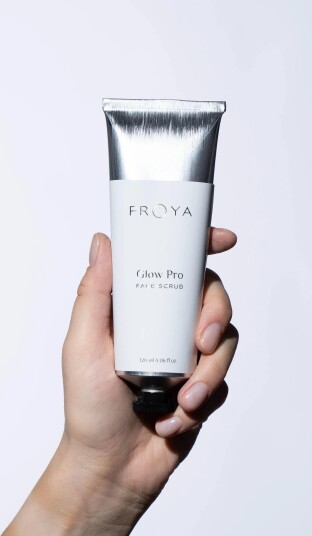 Frøya Glow Pro Face Scrub