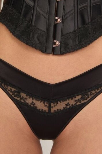 Hunkemöller String Brigitte Svart