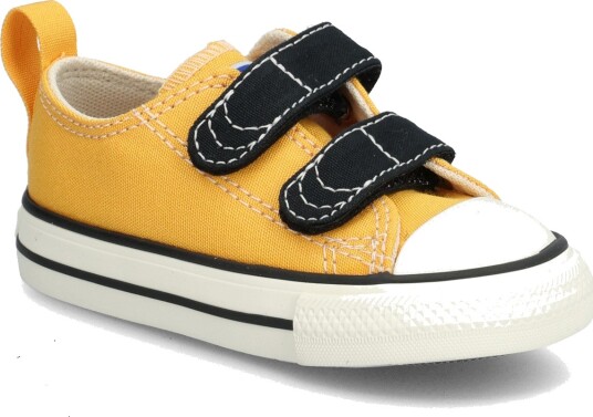 Converse Chuck Taylor All Star 2V Yellow 23 Converse Chuck Taylor All Star 2V Yellow 23