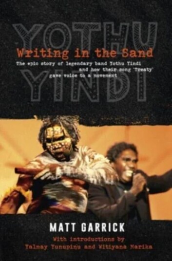 Writing In The Sand Av Matt Garrick
