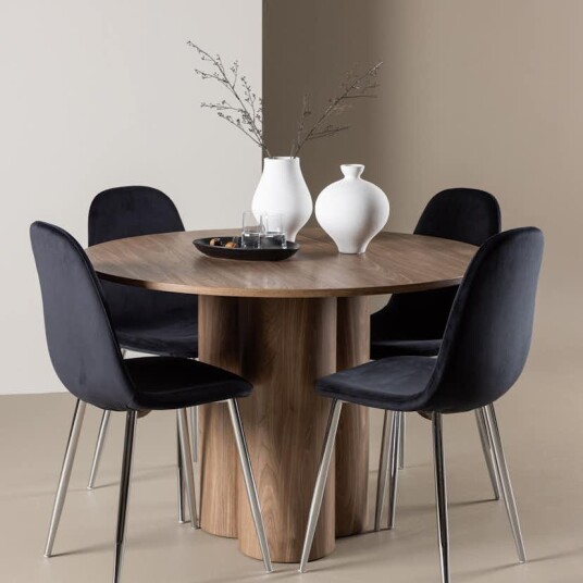 Venture Home Spisegruppe Venture Home Olivia Ø110 med 4 stk Polar Stoler Fløyel GR24470