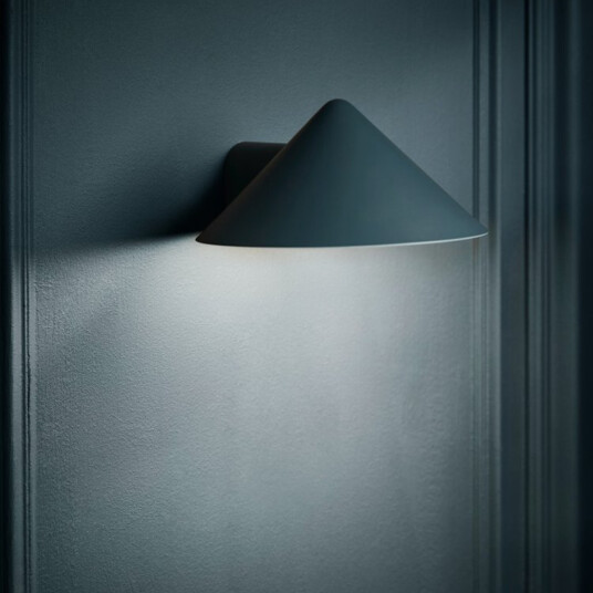 Other Brand Grasp vegglampe - Matt blå